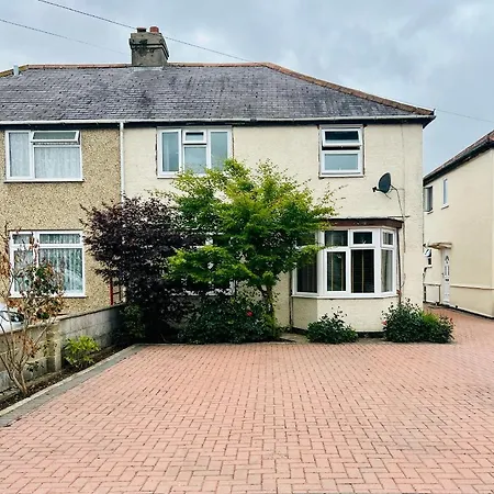 Beautiful 3 Bedroom House With Garden + Parking Oxford Exterior photo