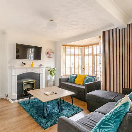 Beautiful 3 Bedroom House With Garden + Parking Oxford Exterior photo
