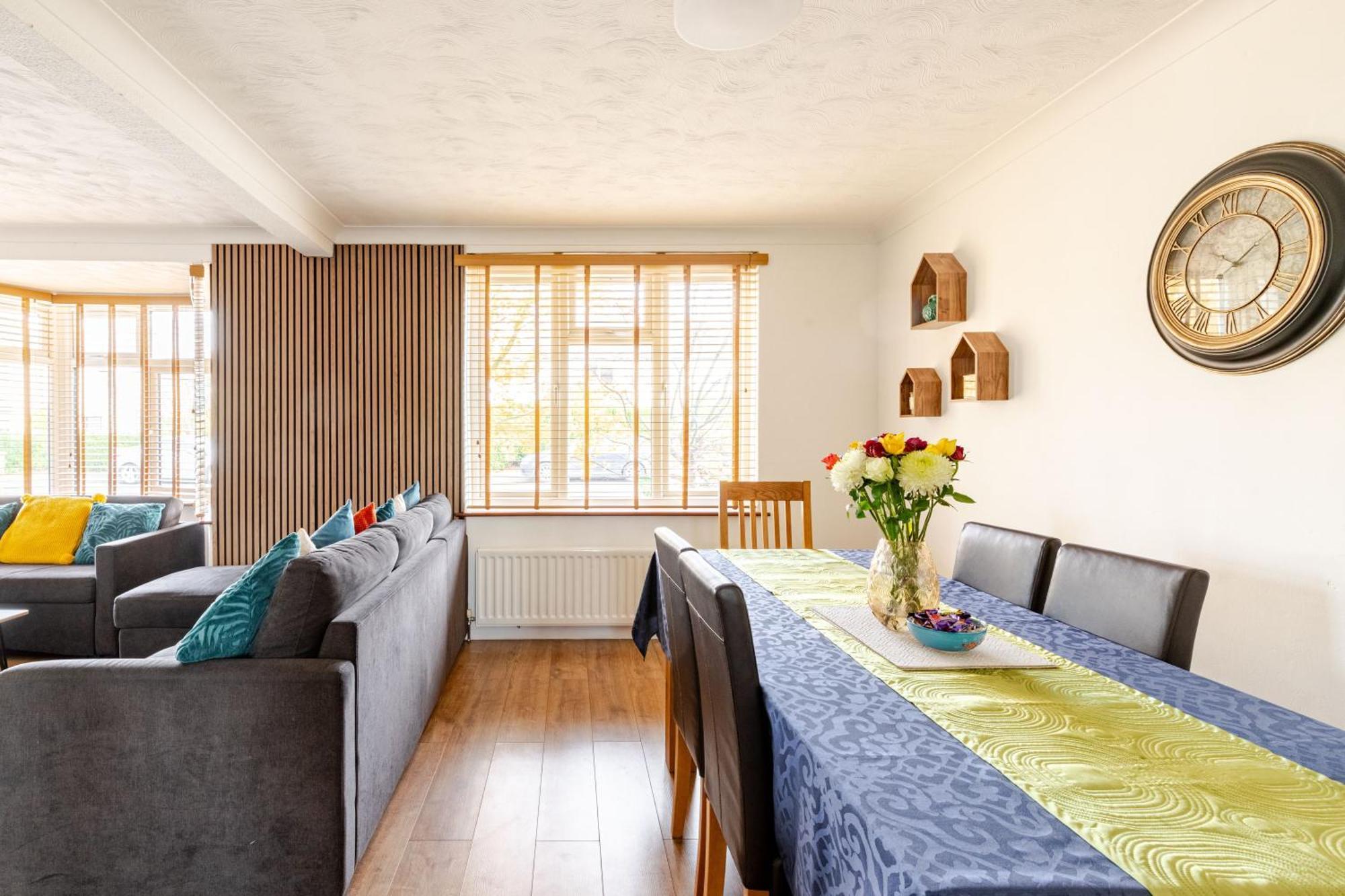 Holiday home Beautiful 3 Bedroom House With Garden + Parking Oxford